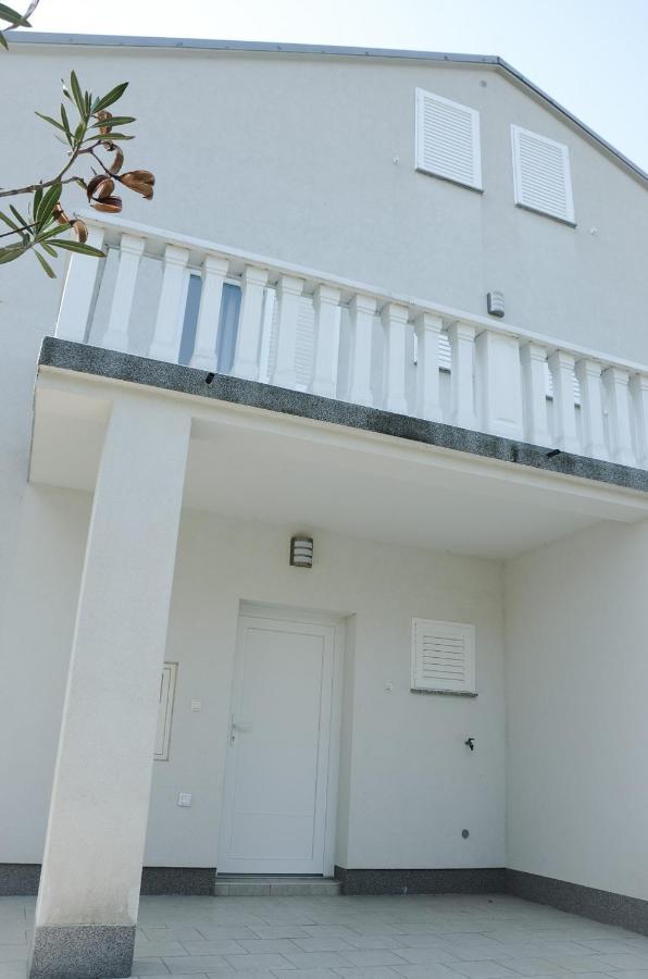 Apartman Zrina Ostro Kraljevica Extérieur photo