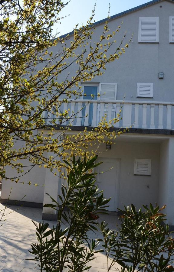 Apartman Zrina Ostro Kraljevica Extérieur photo